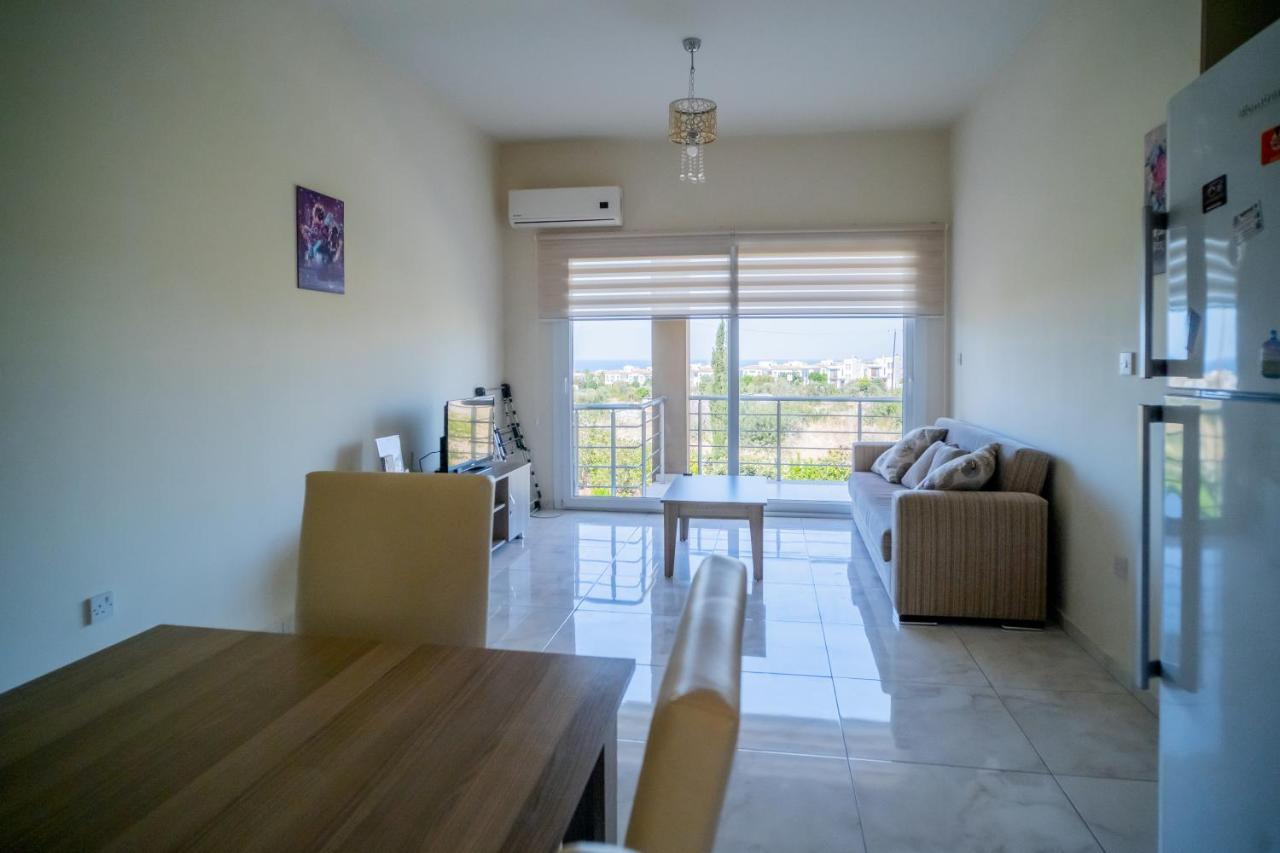 Spacious Two-Bedroom Apartment In Amazing Residence Escape Homes Кирения Екстериор снимка