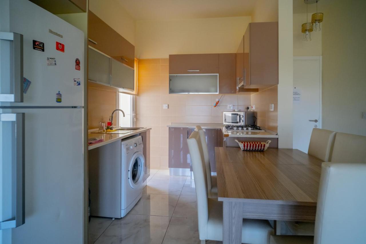 Spacious Two-Bedroom Apartment In Amazing Residence Escape Homes Кирения Екстериор снимка