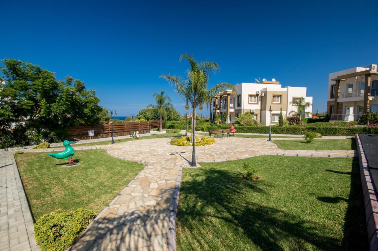 Spacious Two-Bedroom Apartment In Amazing Residence Escape Homes Кирения Екстериор снимка