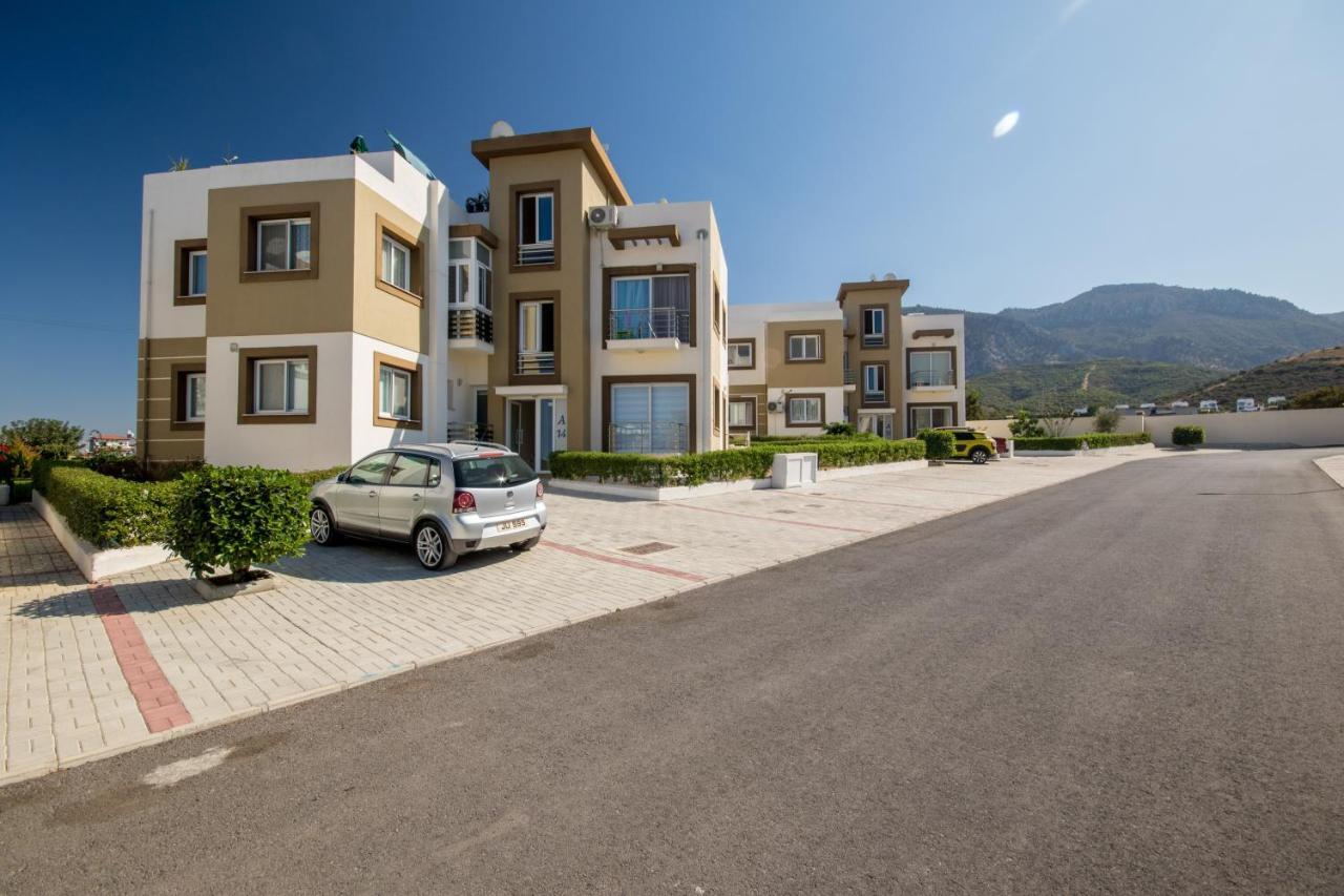 Spacious Two-Bedroom Apartment In Amazing Residence Escape Homes Кирения Екстериор снимка