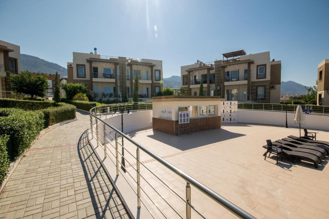 Spacious Two-Bedroom Apartment In Amazing Residence Escape Homes Кирения Екстериор снимка